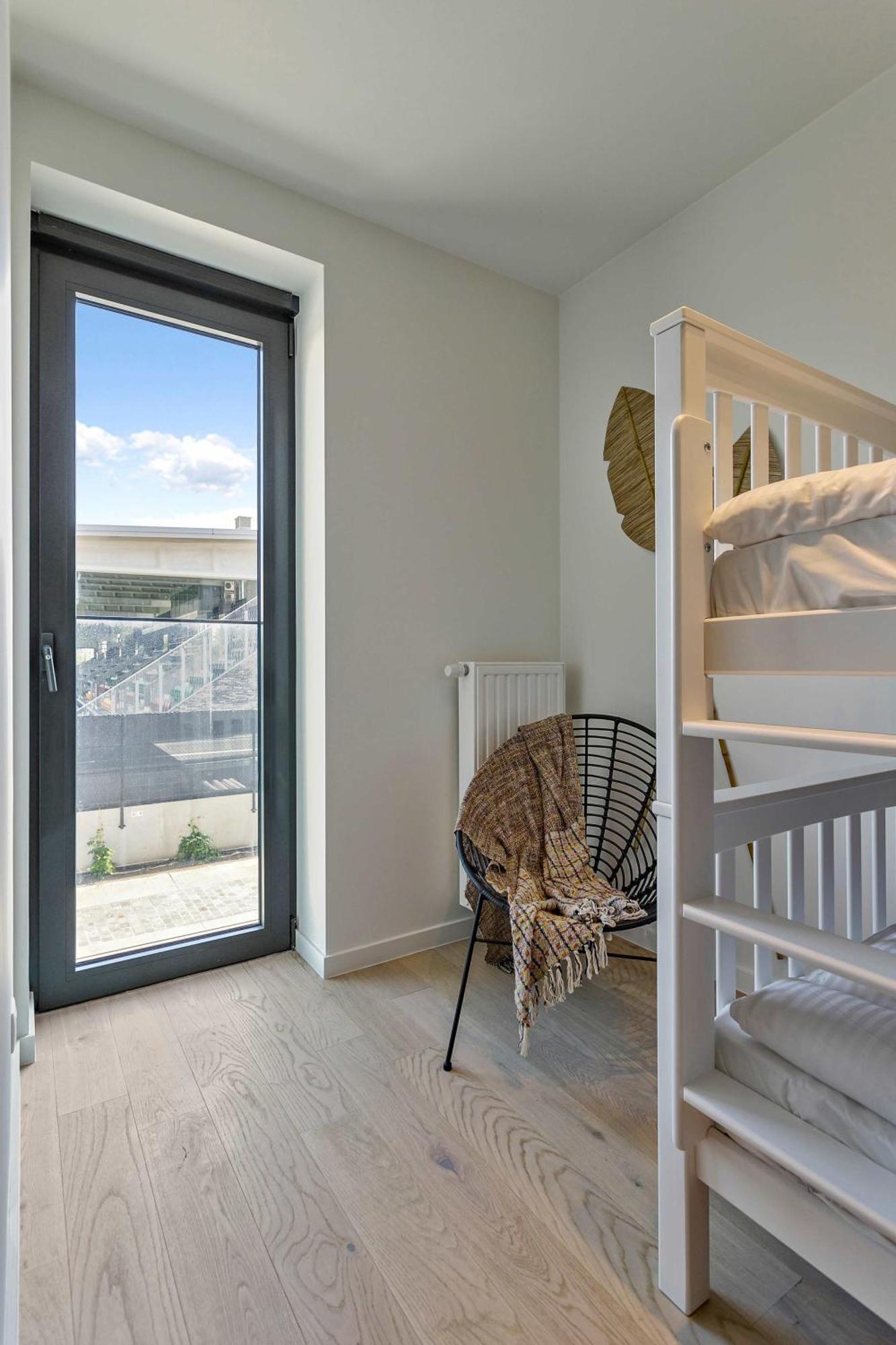Huswell - Spacious Family Retreat With Terrace * Ostend